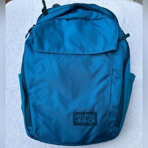 Mystery Ranch District 18 backpack daypack